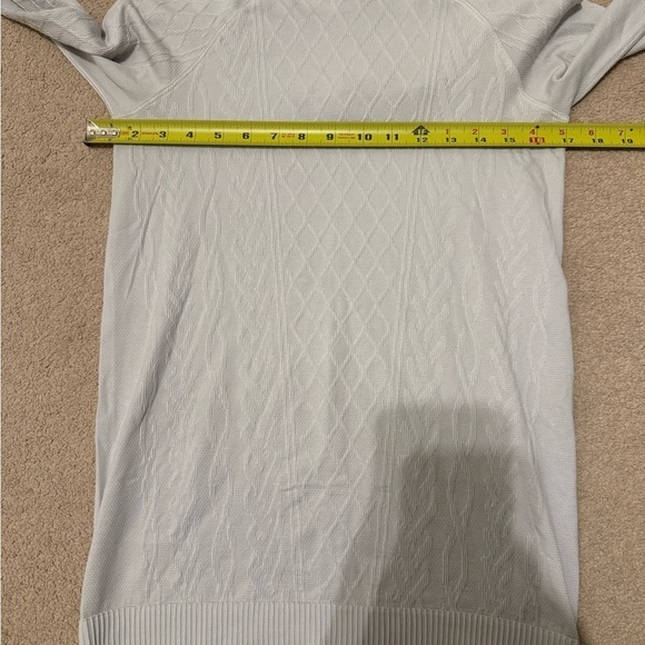 Lululemon restless hoodie size 8 euc - Picture 4 of 5